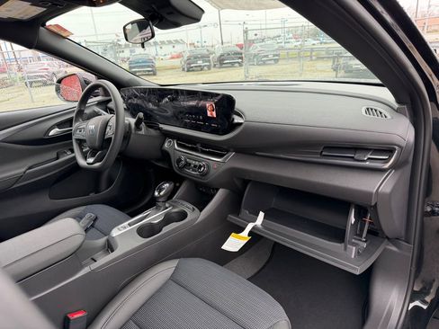 New 2026 Buick Envista Preferred image 15