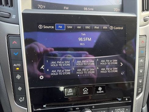 Used 2015 INFINITI Q50 Premium w/ Navigation Package AWD/4WD image 16