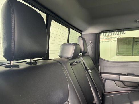 Used 2024 Ford F350 Lariat w/ Lariat Ultimate Package AWD/4WD image 34