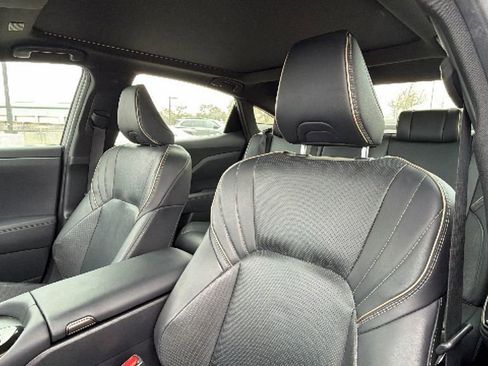 Certified 2024 Toyota Crown Limited image 21