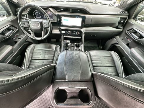 Certified 2024 GMC Sierra 1500 AT4X w/ AT4X AEV Edition AWD/4WD image 21