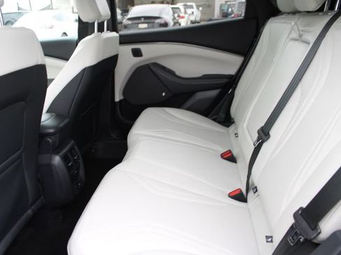 Used 2022 Ford Mustang Mach-E Premium AWD/4WD image 39