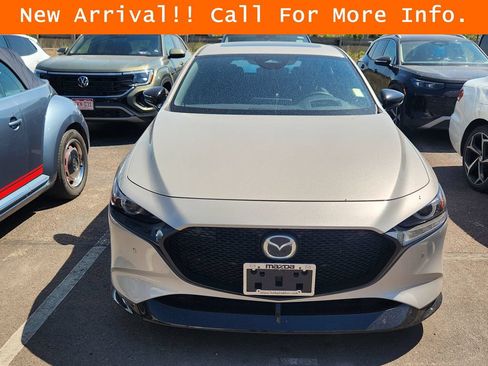 Used 2026 MAZDA MAZDA3 Hatchback w/Premium Plus Pkg AWD/4WD image 3