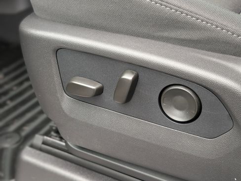 New 2026 Chevrolet Silverado 1500 LT image 25