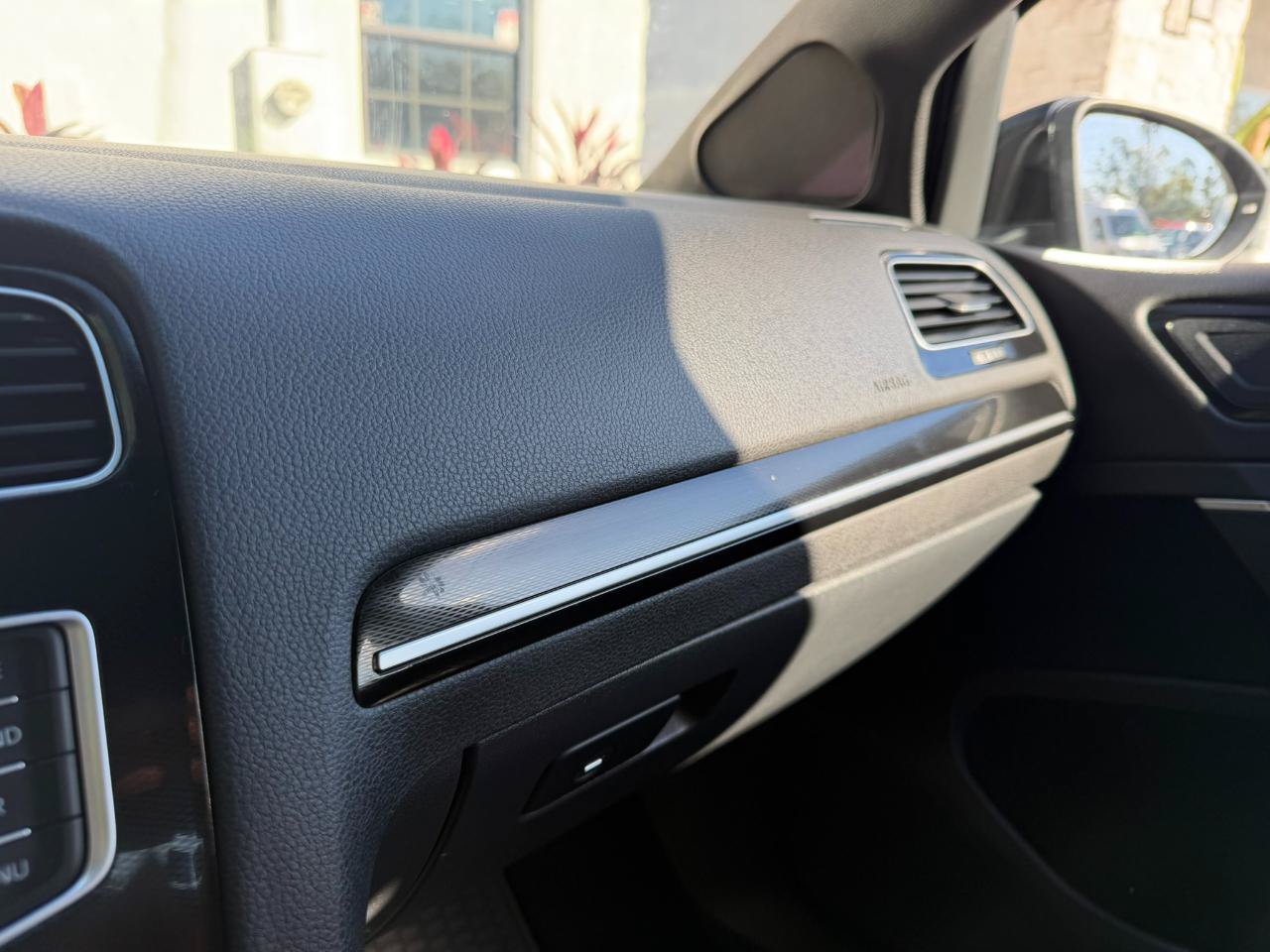 Used 2016 Volkswagen GTI S FWD image 32