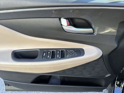 Used 2022 Hyundai Santa Fe SEL image 40