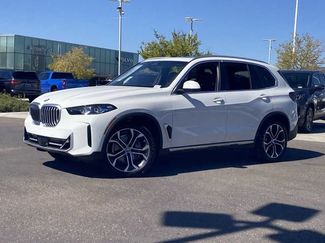 Used 2026 BMW X5 sDrive40i w/ Climate Comfort Package RWD video 2