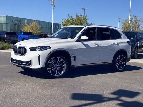 Used 2026 BMW X5 sDrive40i w/ Climate Comfort Package RWD image 2