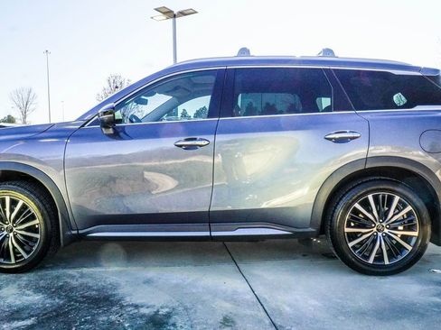 Certified 2022 INFINITI QX60 Sensory w/ Vision Package image 10