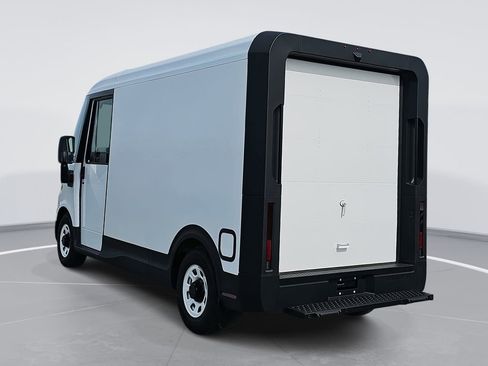 New 2025 Chevrolet Brightdrop 400 image 5