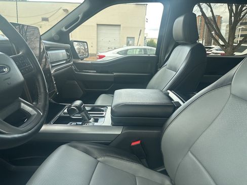 Used 2023 Ford F150 Lightning Lariat image 9