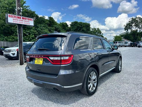 Used 2019 Dodge Durango SXT RWD image 2