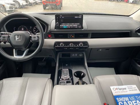 Used 2025 Honda Pilot EX-L image 25