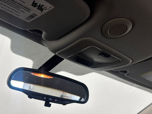 Used 2014 Chevrolet Impala LT w/ LT Sunroof Package FWD image 25