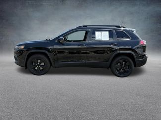 Used 2021 Jeep Cherokee Latitude AWD/4WD video 2