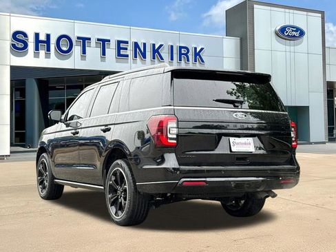 Used 2024 Ford Expedition Limited RWD image 6
