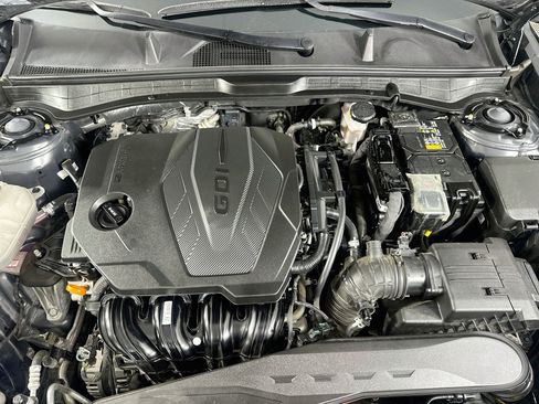 Used 2025 Hyundai Sonata SEL FWD image 32