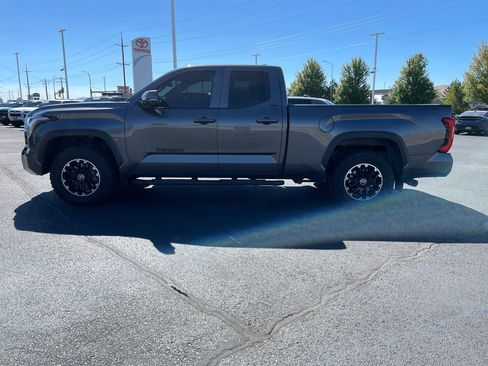 Used 2022 Toyota Tundra SR5 w/ TRD Off-Road Package AWD/4WD image 6
