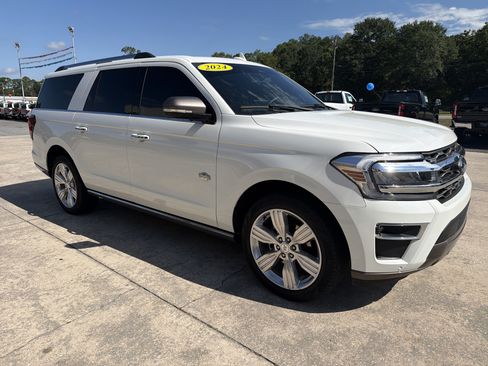 Used 2024 Ford Expedition Max King Ranch RWD image 4