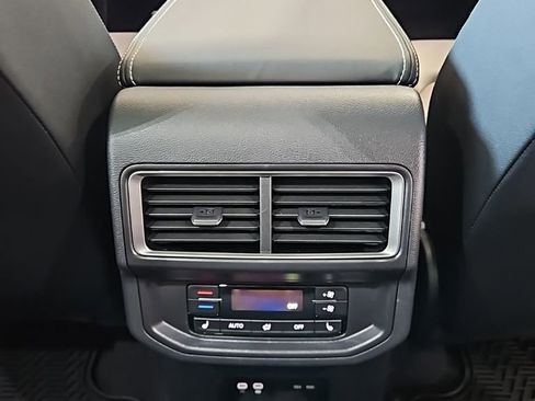 New 2026 Volkswagen Atlas SEL image 18