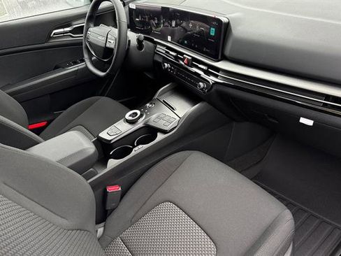 New 2026 Kia Sportage LX image 18