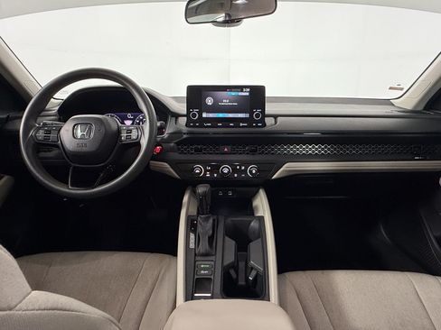 Used 2025 Honda Accord LX image 14