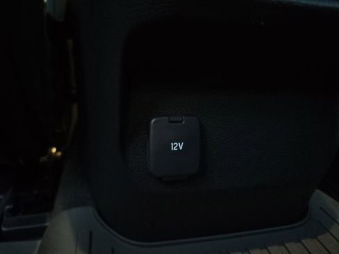 Used 2024 Ford Ranger XL image 20