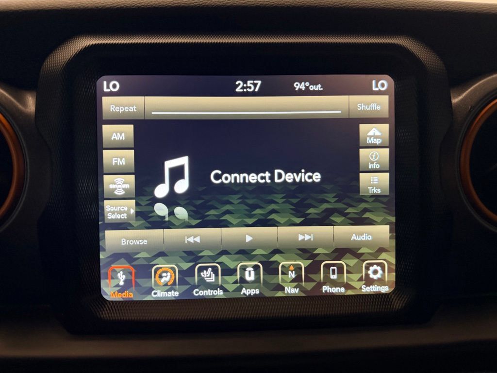 Used 2023 Jeep Gladiator Mojave w/ LED Lighting Group AWD/4WD image 19