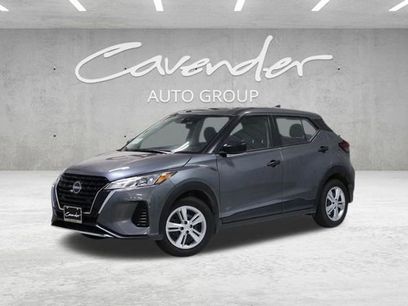 Certified 2025 Nissan Kicks Play S