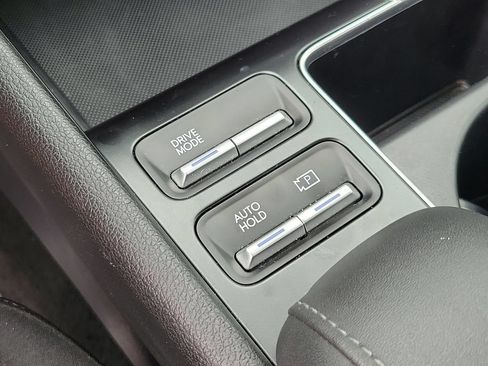 Used 2025 Hyundai Sonata SEL FWD image 27