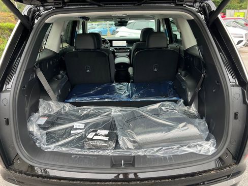 New 2026 Hyundai Palisade Limited image 18