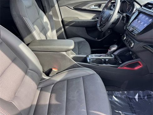 Certified 2023 Chevrolet TrailBlazer RS w/ Sun and Liftgate Package image 6
