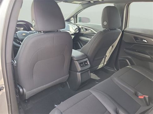 New 2026 Chevrolet Equinox EV LT image 14