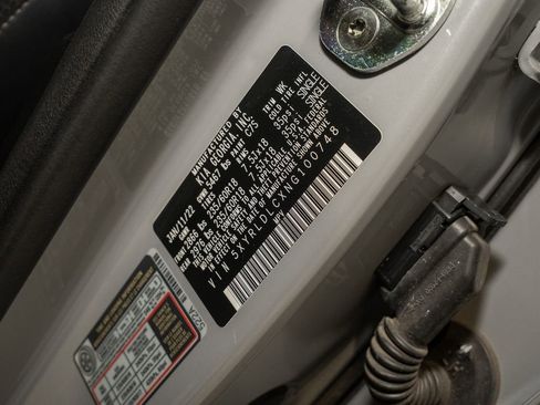 Used 2022 Kia Sorento S w/ Panoramic Sunroof Package image 21