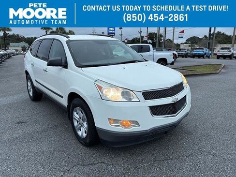 Used 2012 Chevrolet Traverse LS image 1