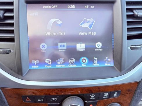 Used 2013 Chrysler 300 w/ Driver Convenience Group image 17