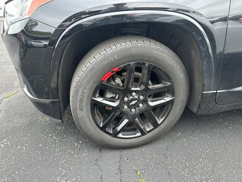 Used 2019 Chevrolet Traverse Premier w/ Redline Edition AWD/4WD image 17