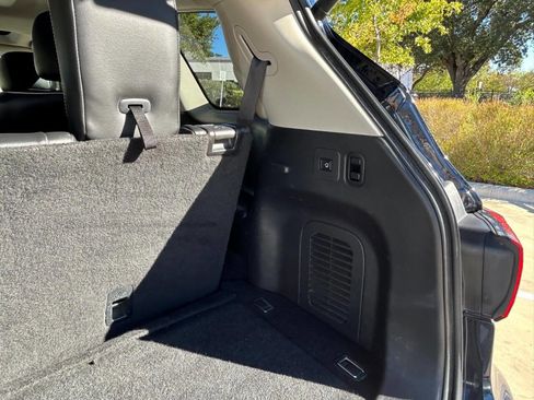 Used 2019 INFINITI QX60 Luxe w/ Sensory Package image 57