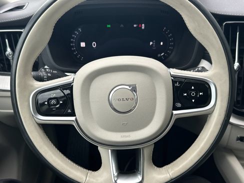 Used 2026 Volvo XC60 B5 Ultra w/ Protection Package Premier AWD/4WD image 22