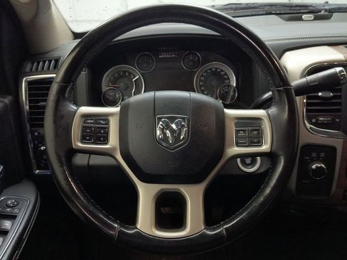 Used 2018 RAM 2500 Laramie w/ Convenience Group image 12