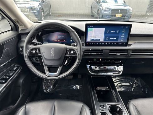 Certified 2023 Lincoln Corsair FWD image 13