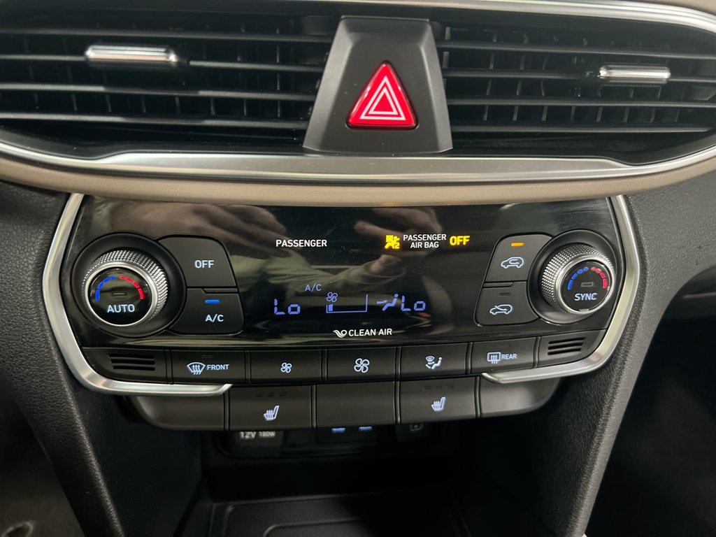 Used 2020 Hyundai Santa Fe SEL w/ Convenience Package AWD/4WD image 16