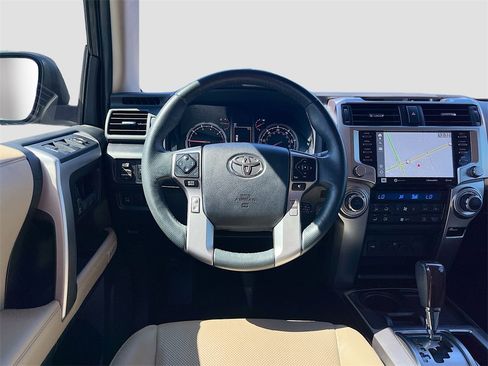 Used 2024 Toyota 4Runner Limited image 22