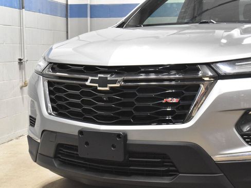 Used 2023 Chevrolet Traverse RS AWD/4WD image 35