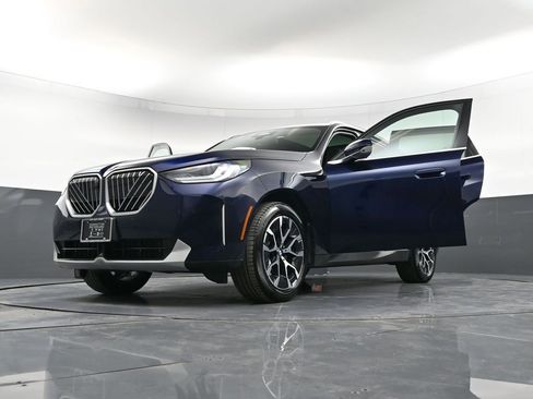 Used 2025 BMW X3 xDrive30i image 40