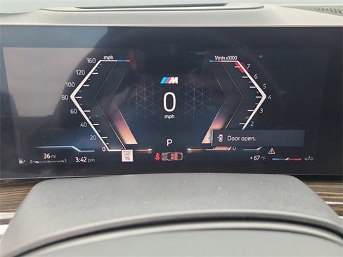 Used 2024 BMW X6 xDrive40i w/ Premium Package image 30