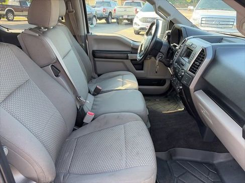 Used 2015 Ford F150 XLT w/ Equipment Group 301A Mid AWD/4WD image 32