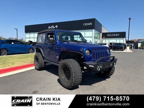 Used 2018 Jeep Wrangler Sport AWD/4WD image 1