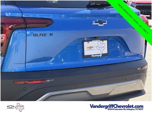New 2026 Chevrolet Blazer EV LT w/ Super Cruise Package FWD image 5