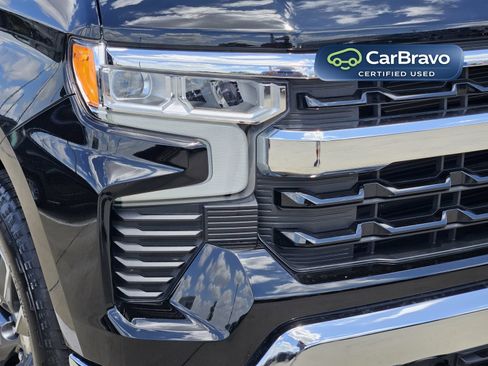 Certified 2025 Chevrolet Silverado 1500 LT AWD/4WD image 10